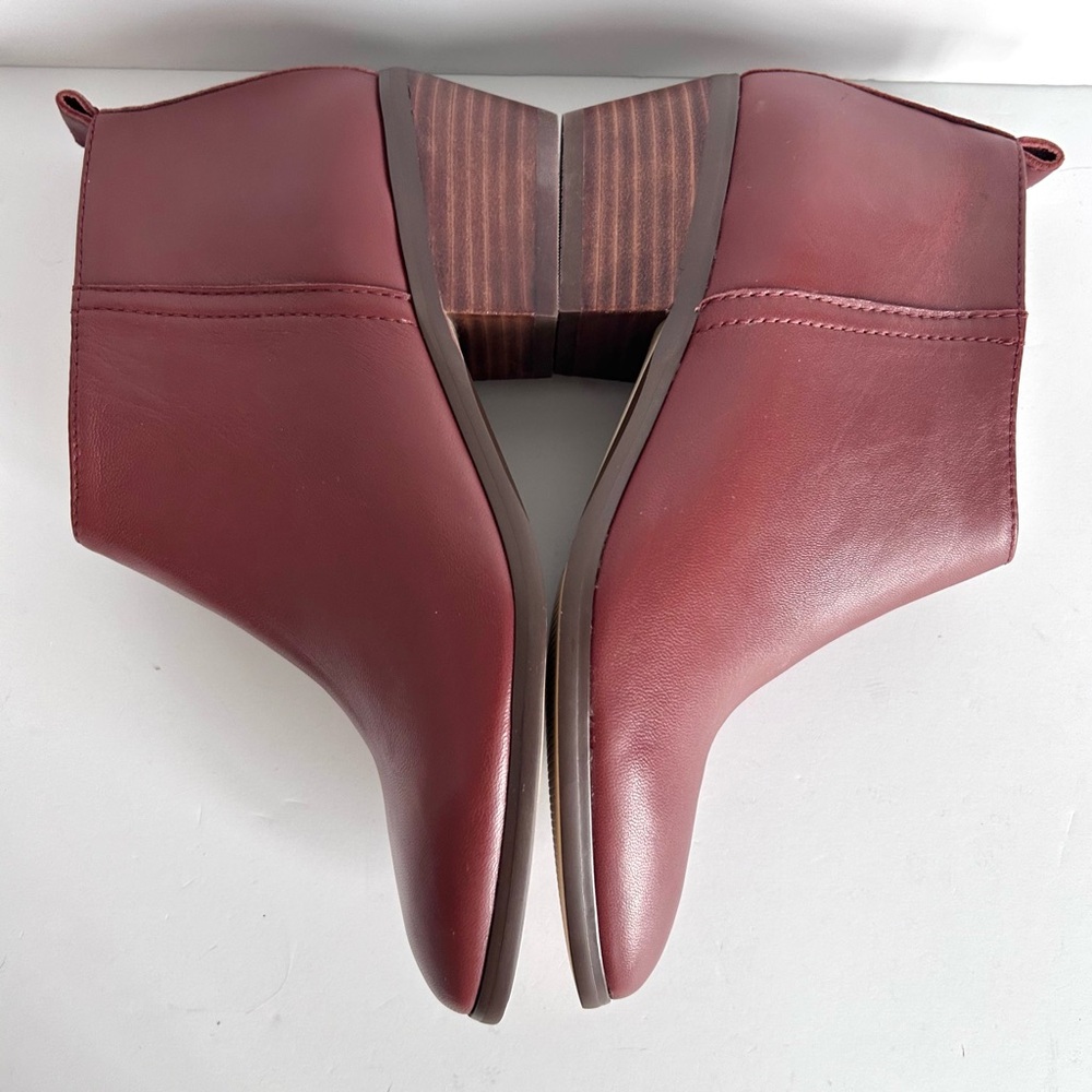 J. Crew Factory Ankle Boots. Brown. Size: 7 - Picture 6 of 13